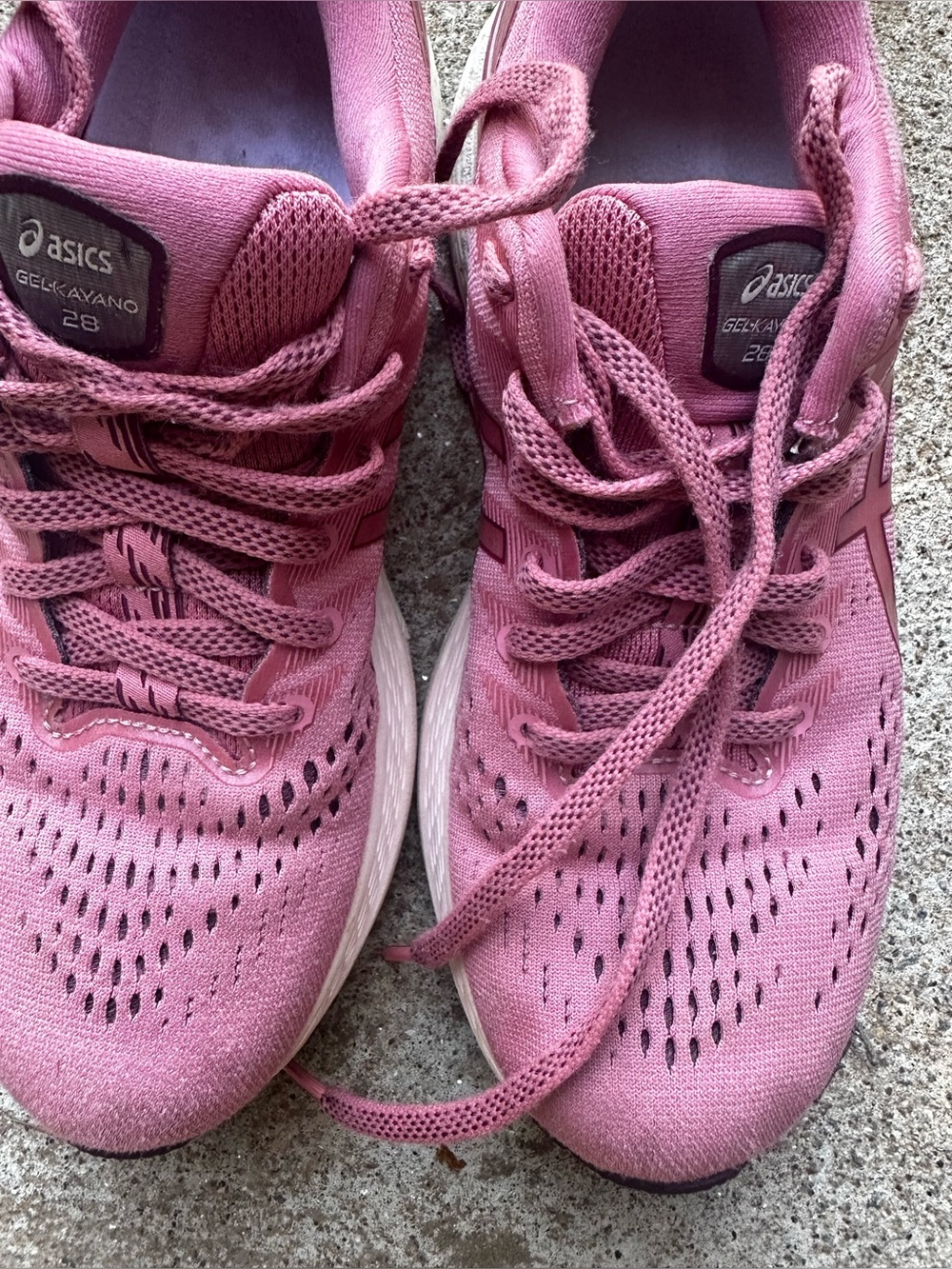 ASICS Gel-Kayano 28 Women's Mauve/Pink Running Sneakers - Picture 2 of 13